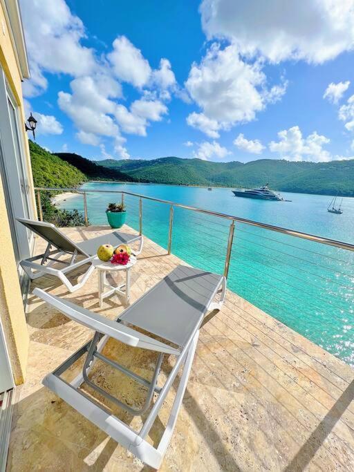 Sailfish Villa Luxury Beachfront Estate Magens Bay Cruz Bay Esterno foto