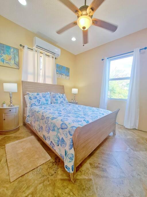 Sailfish Villa Luxury Beachfront Estate Magens Bay Cruz Bay Esterno foto